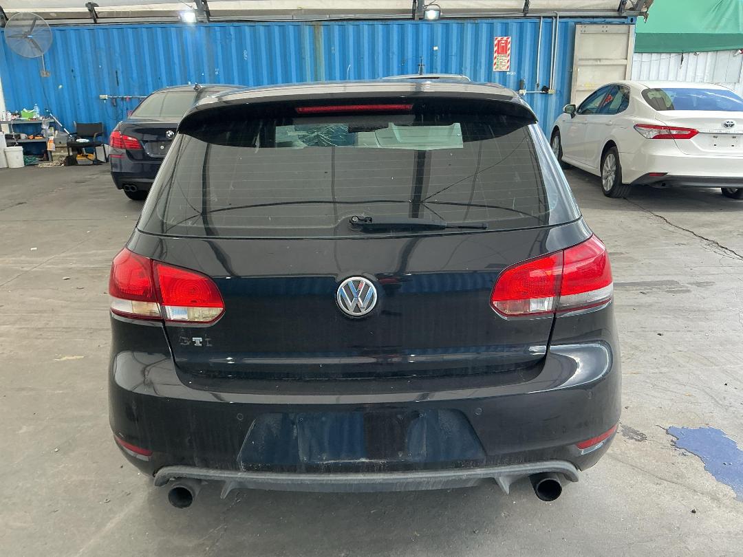 Photo '5' of Volkswagen Golf GTI 155KW