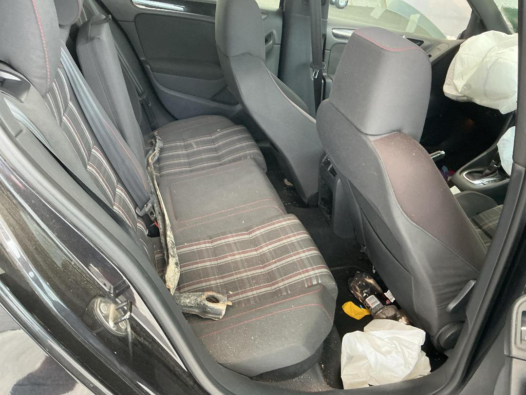 Photo '7' of Volkswagen Golf GTI 155KW