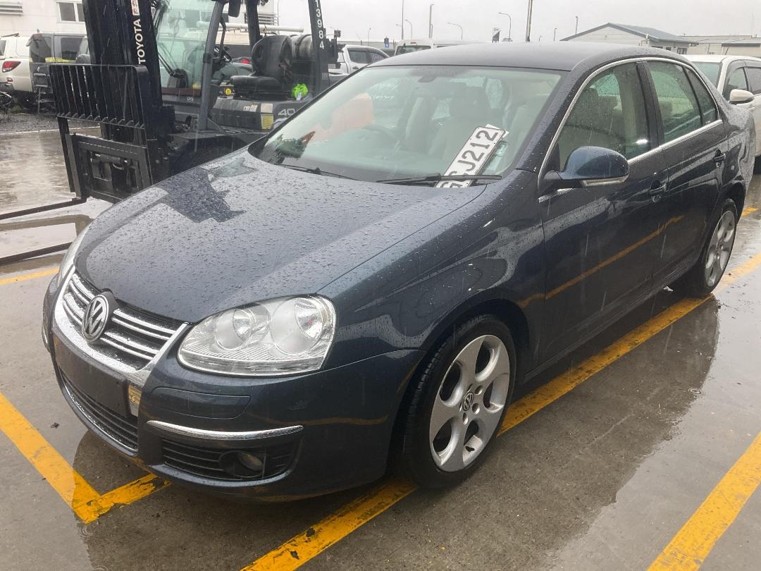 Photo '3' of Volkswagen Jetta 125KW TDI H/L