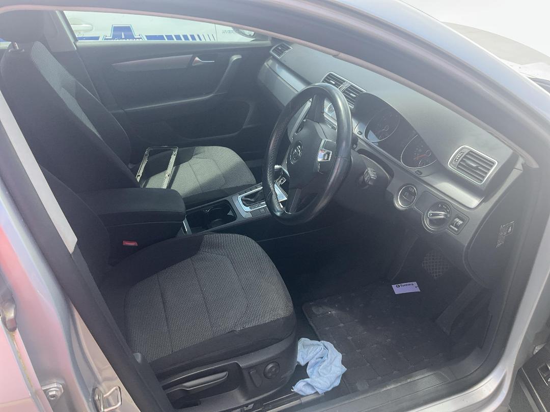 Photo '20' of Volkswagen Passat