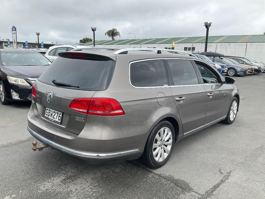 Photo '4' of Volkswagen Passat Variant TDI 125KW CL