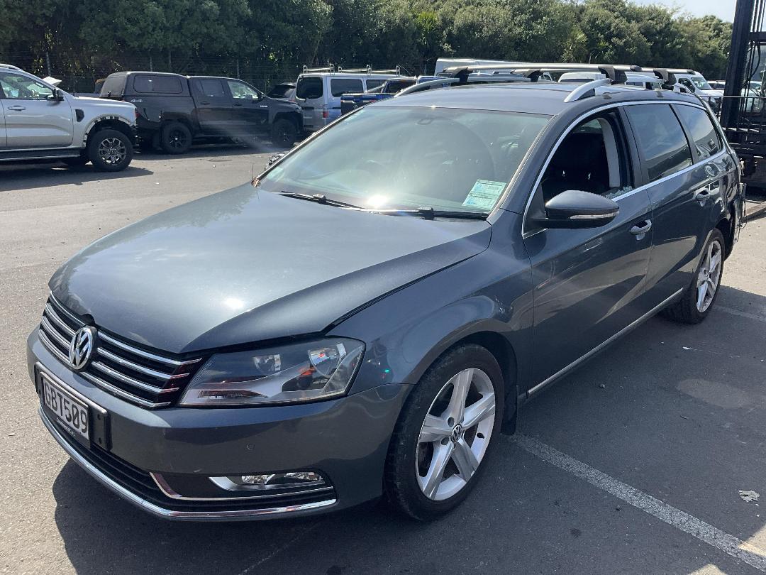 Photo '2' of Volkswagen Passat Variant TDI 125KW CL