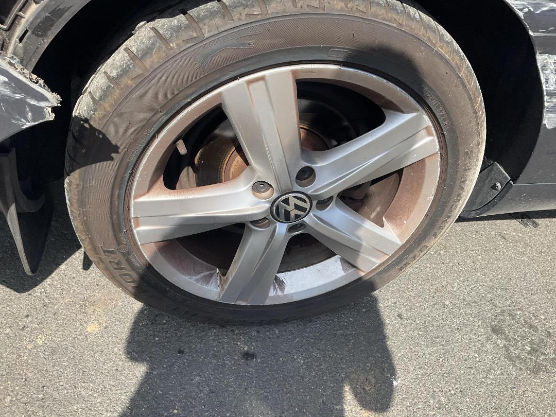 Photo '5' of Volkswagen Passat Variant TDI 125KW CL