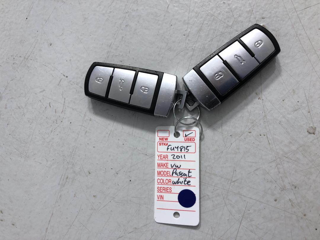 Photo '22' of Volkswagen Passat Photo '22' of Volkswagen Passat