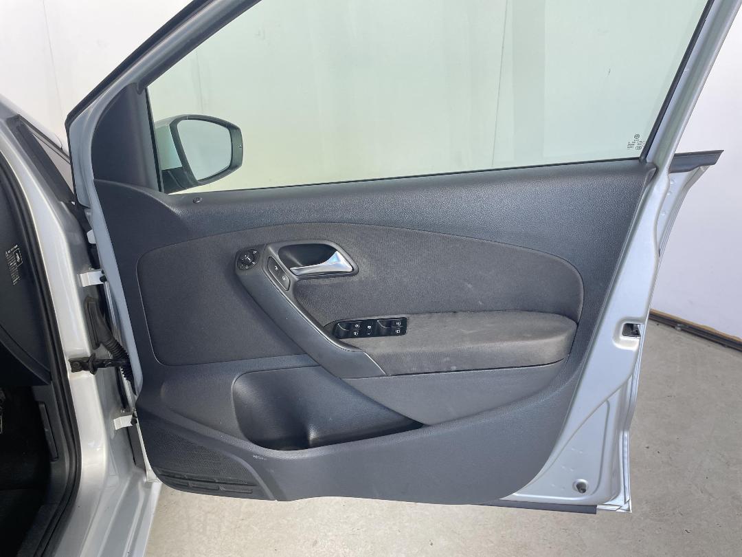 Photo '15' of Volkswagen Polo