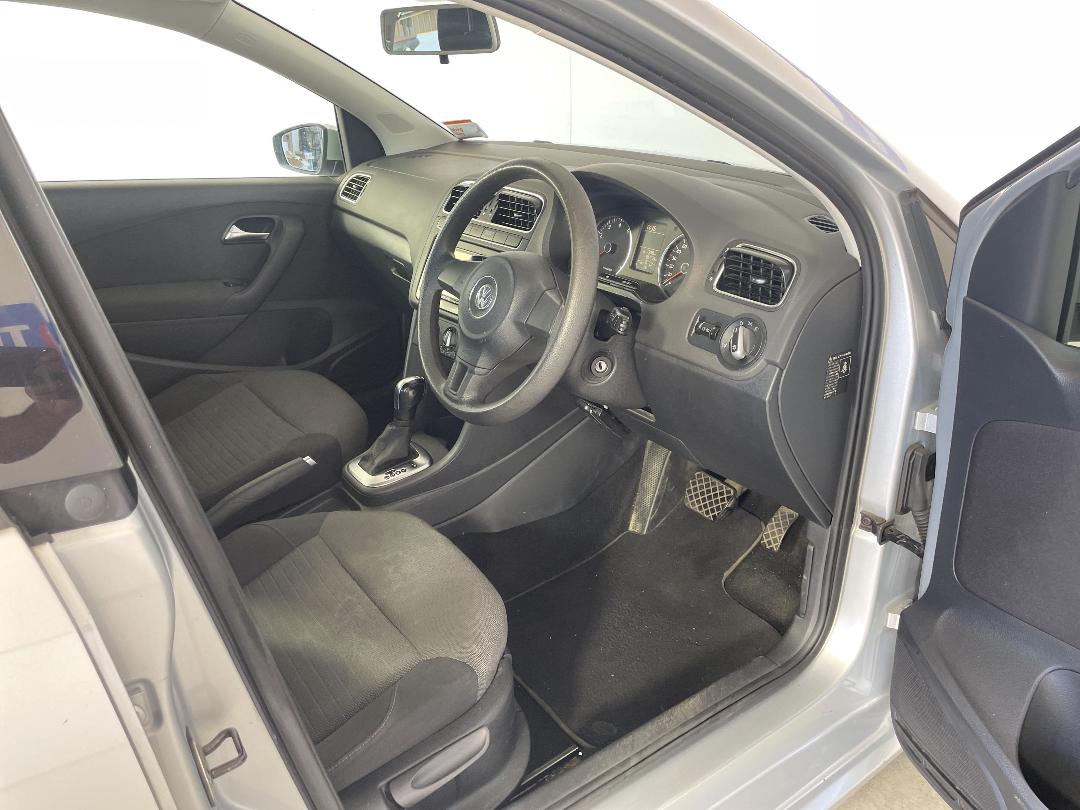 Photo '16' of Volkswagen Polo