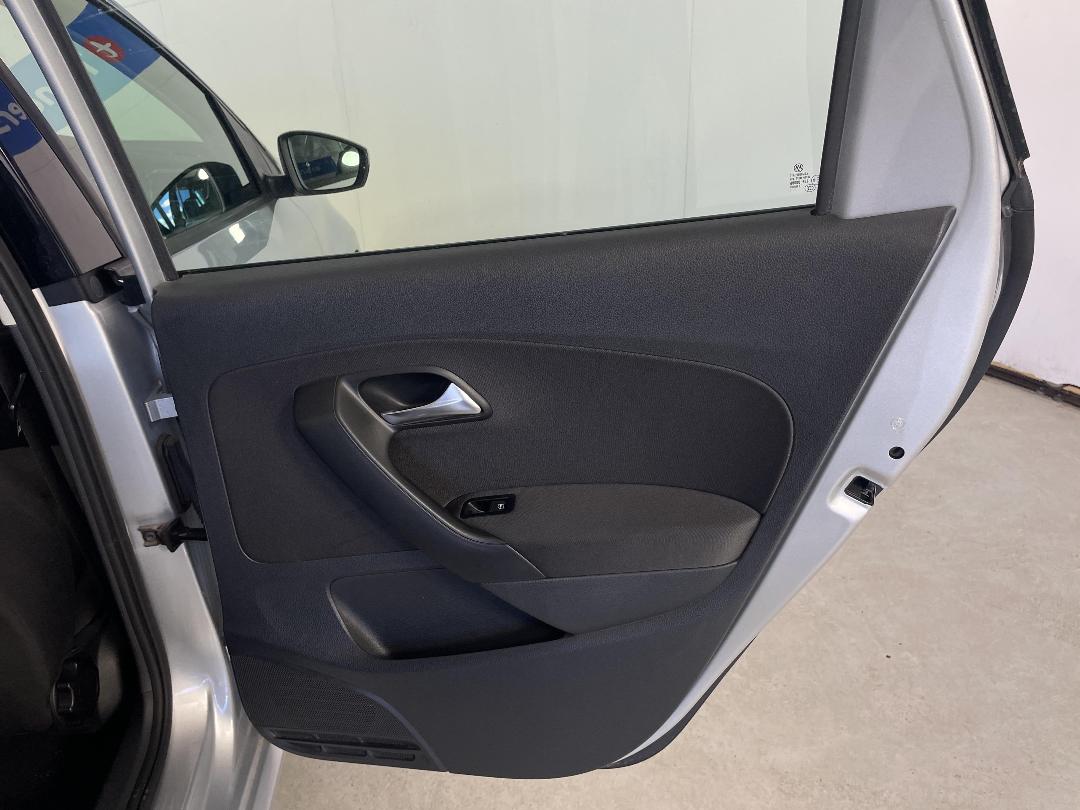 Photo '19' of Volkswagen Polo