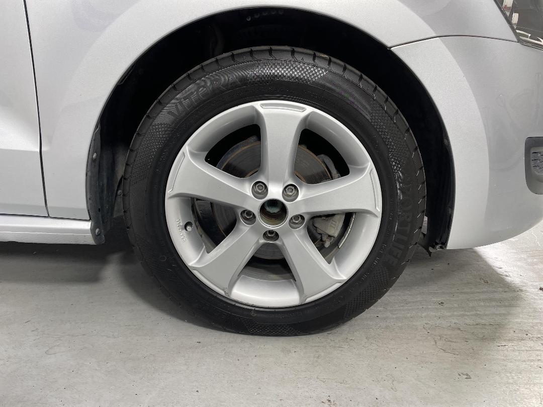 Photo '9' of Volkswagen Polo