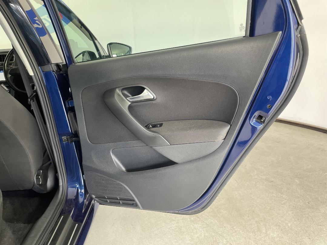 Photo '19' of Volkswagen Polo