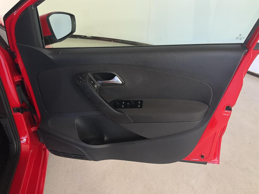 Photo '15' of Volkswagen Polo