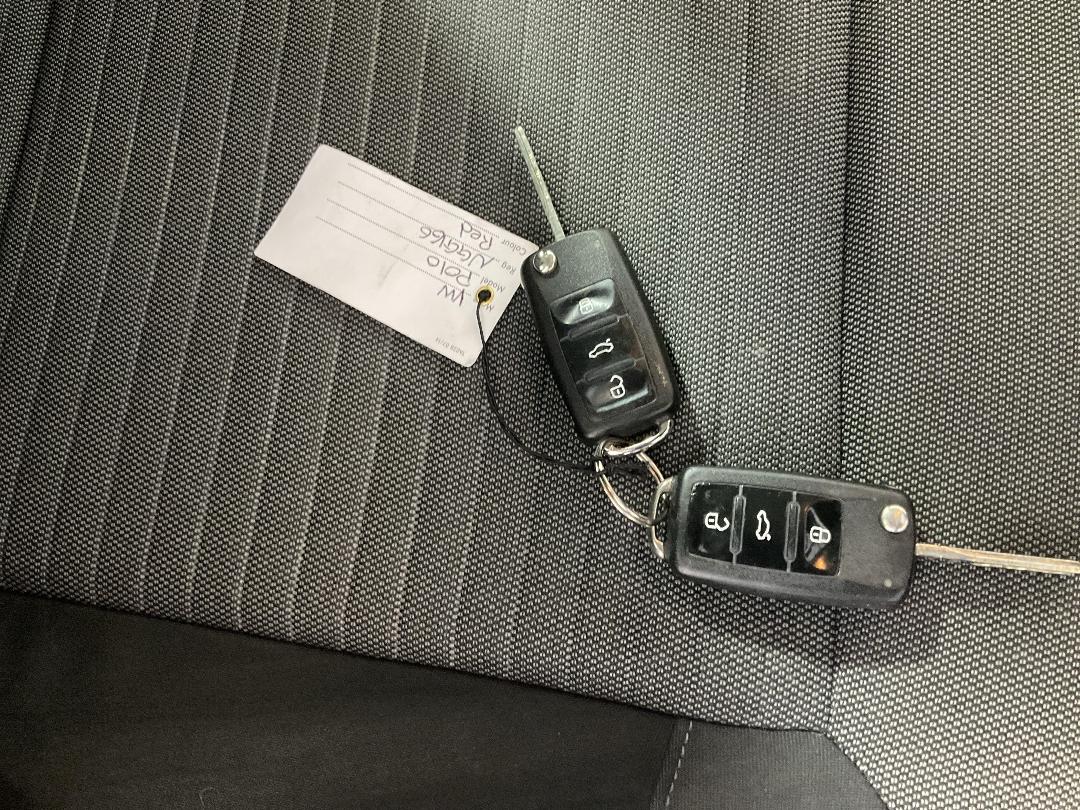 Photo '22' of Volkswagen Polo