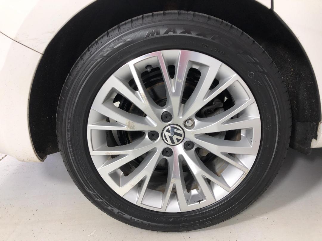 Photo '12' of Volkswagen Sharan