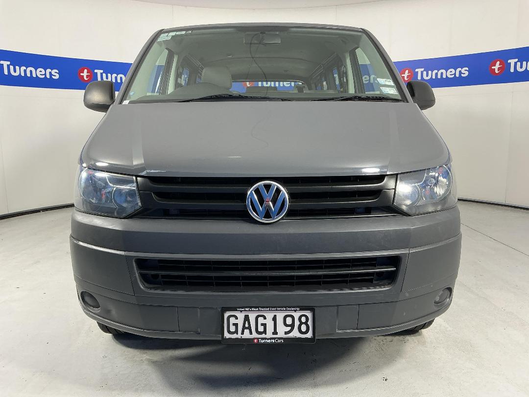 Photo '2' of Volkswagen T5