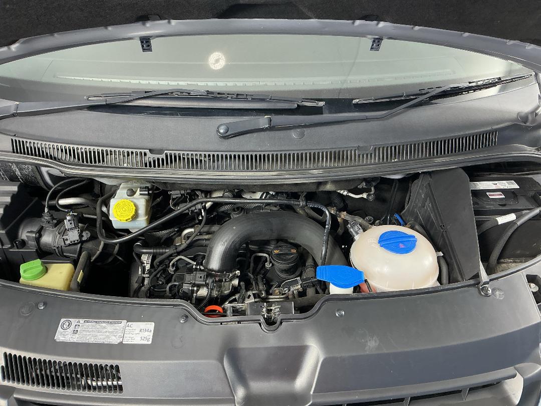 Photo '13' of Volkswagen T5