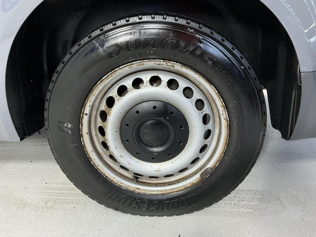 Photo '11' of Volkswagen T5