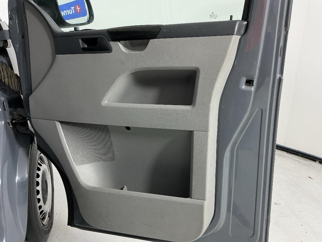 Photo '15' of Volkswagen T5