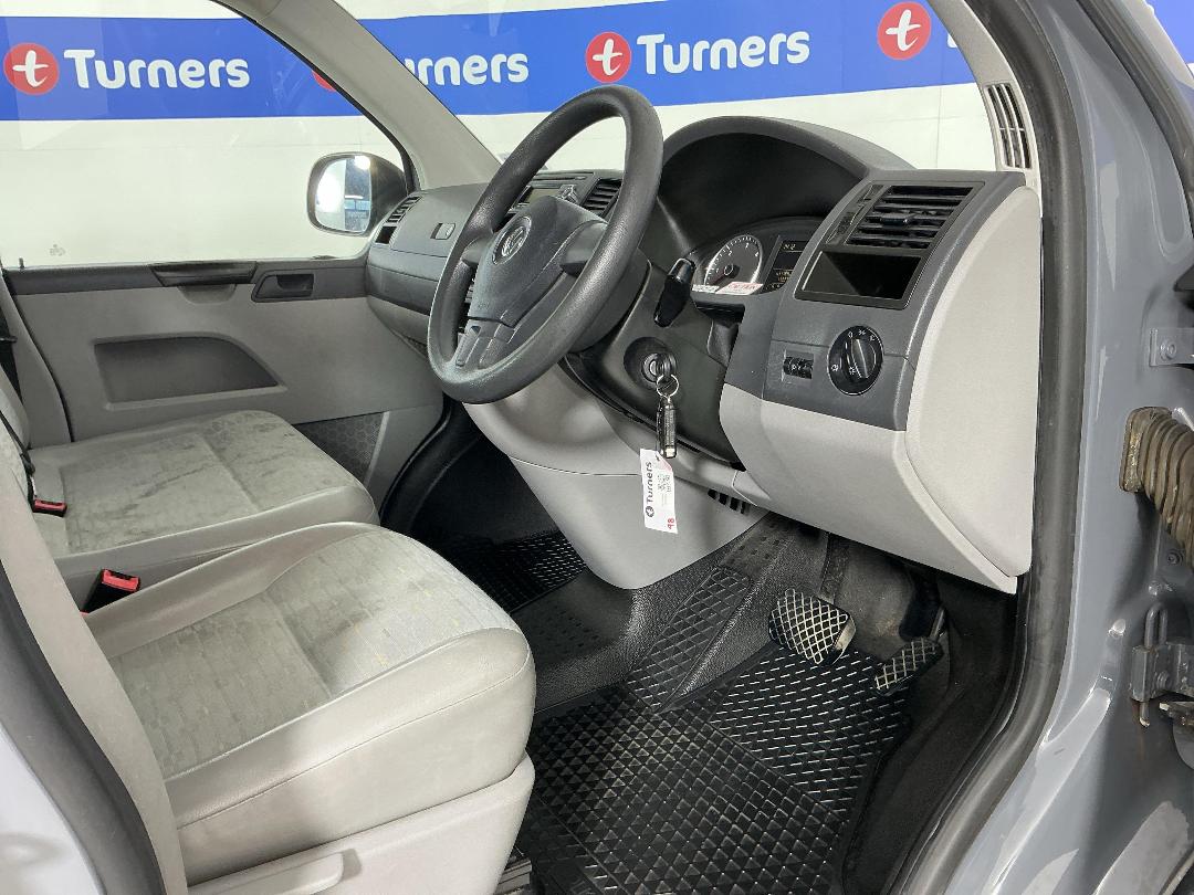 Photo '16' of Volkswagen T5