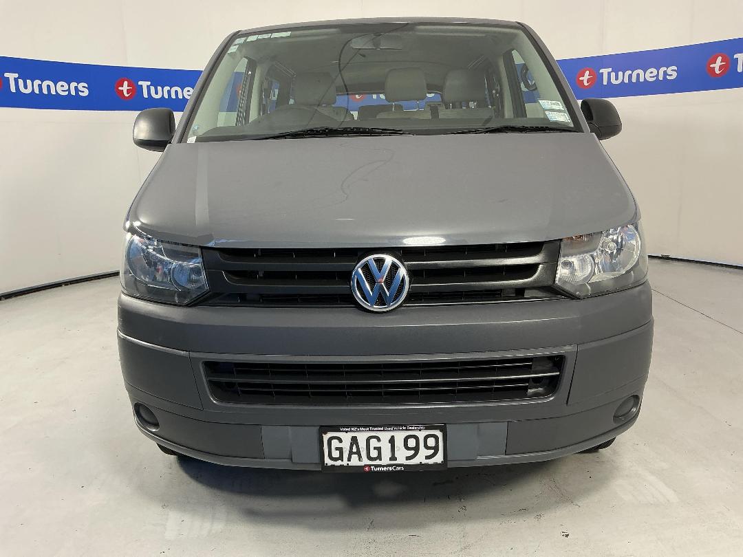 Photo '2' of Volkswagen T5