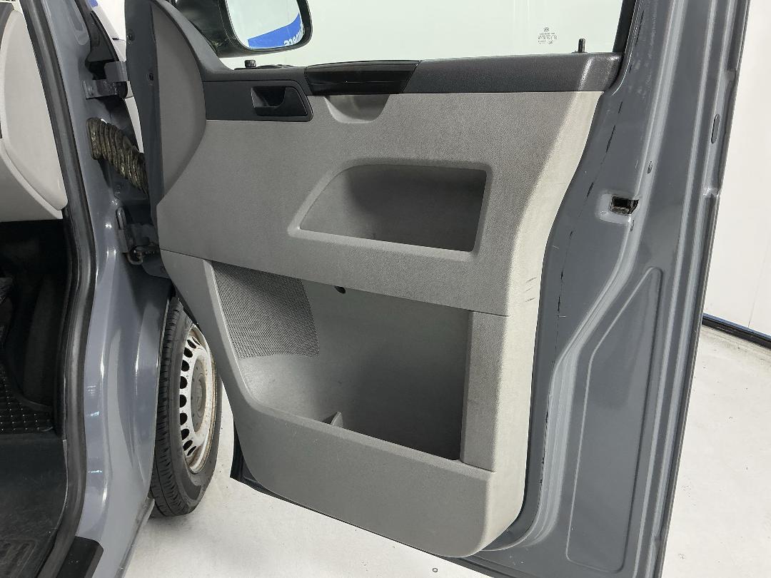 Photo '15' of Volkswagen T5