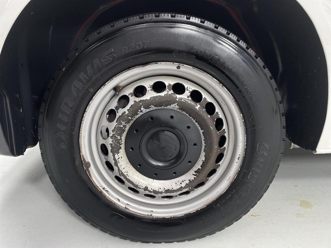 Photo '12' of Volkswagen T5