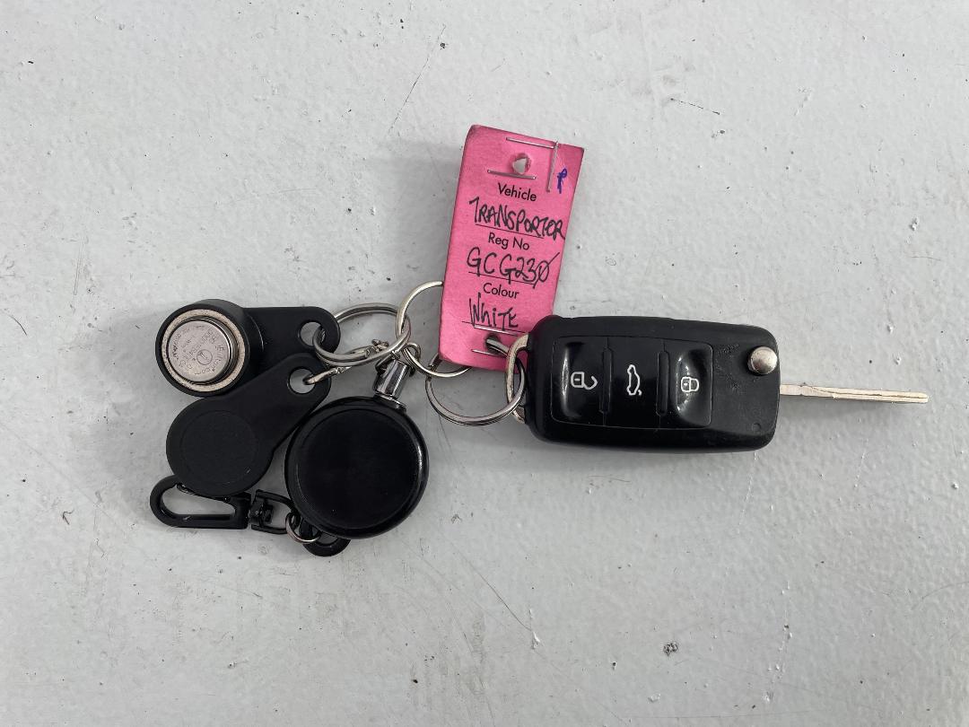 Photo '21' of Volkswagen T5