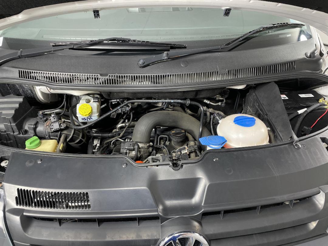 Photo '13' of Volkswagen T5 Photo '13' of Volkswagen T5