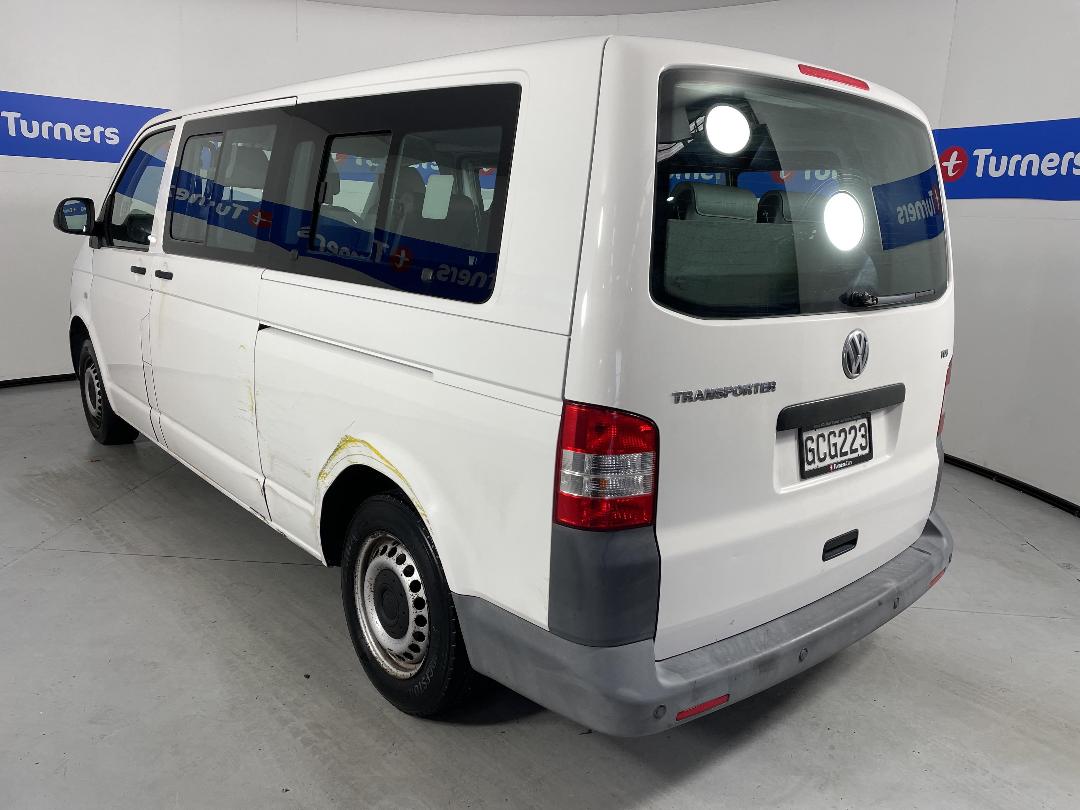 Photo '5' of Volkswagen T5 Photo '5' of Volkswagen T5