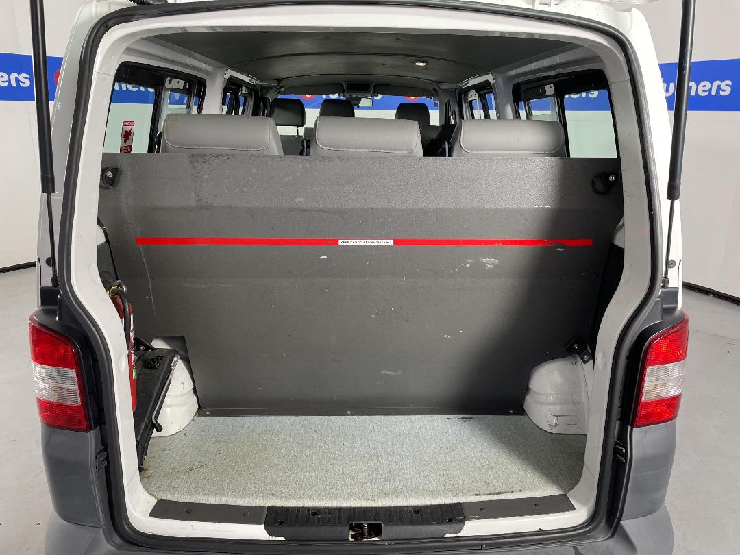 Photo '14' of Volkswagen T5 Photo '14' of Volkswagen T5