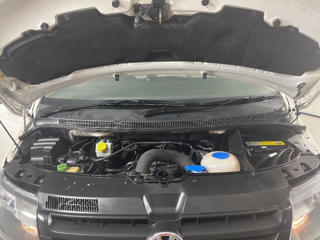 Photo '13' of Volkswagen T5