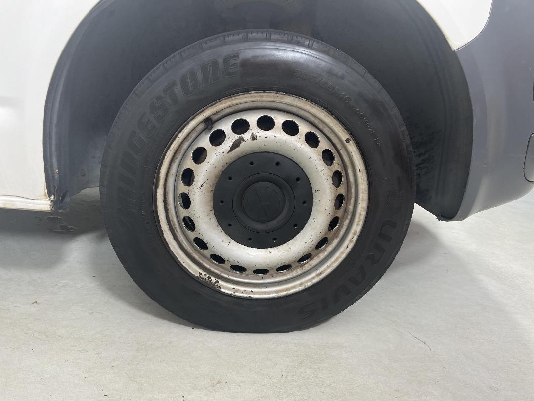 Photo '9' of Volkswagen T5