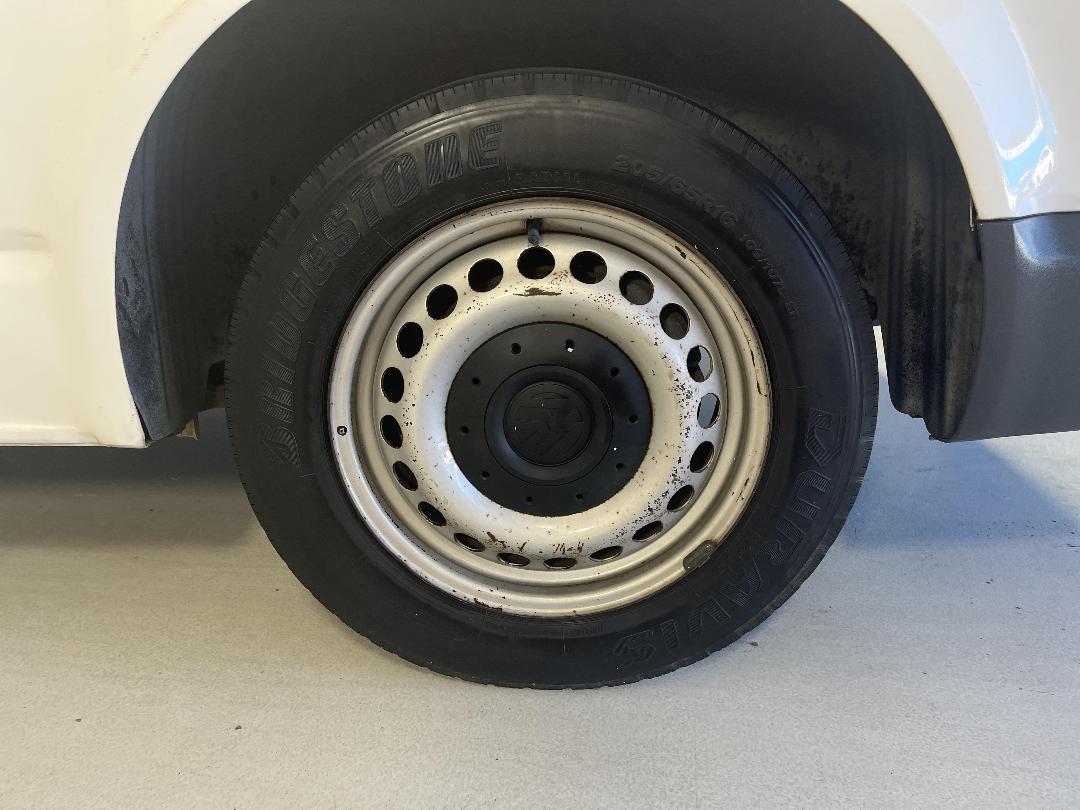 Photo '11' of Volkswagen T5