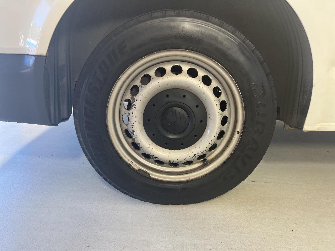 Photo '12' of Volkswagen T5