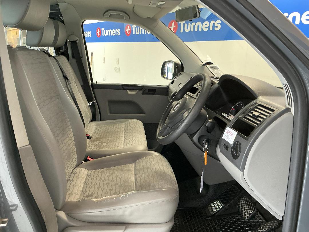 Photo '16' of Volkswagen T5