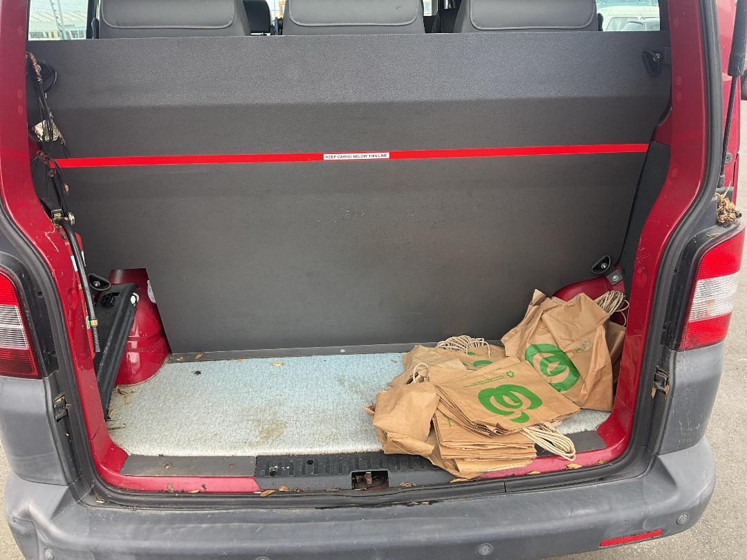 Photo '11' of Volkswagen T5 Transporter LWB Photo '11' of Volkswagen T5 Transporter LWB