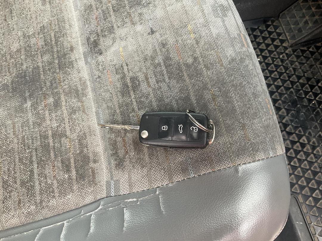 Photo '7' of Volkswagen T5 Transporter LWB Photo '7' of Volkswagen T5 Transporter LWB