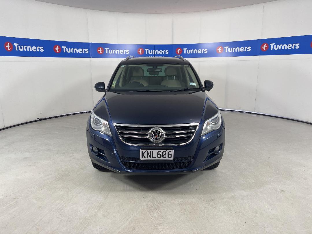 Photo '2' of Volkswagen Tiguan Photo '2' of Volkswagen Tiguan