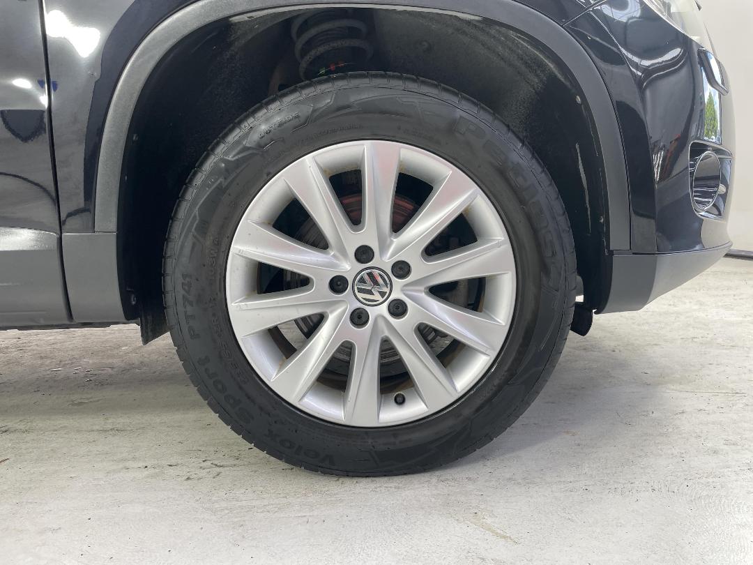 Photo '9' of Volkswagen Tiguan Photo '9' of Volkswagen Tiguan