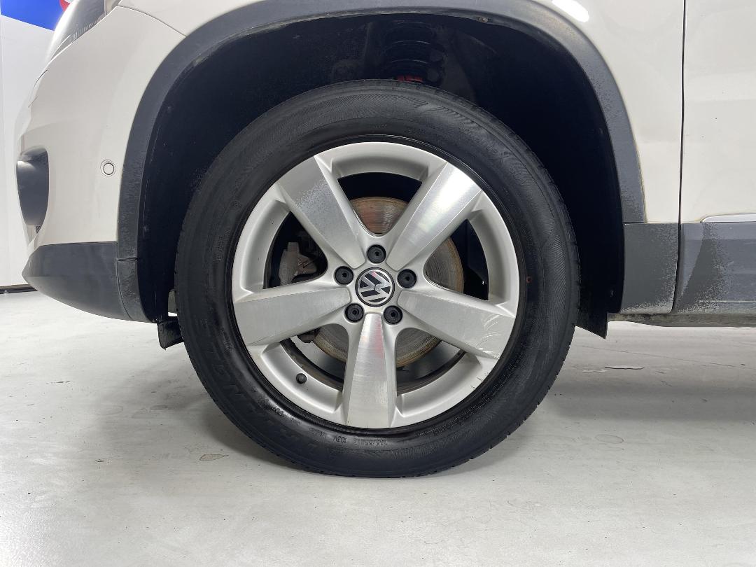 Photo '10' of Volkswagen Tiguan