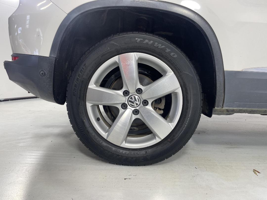 Photo '12' of Volkswagen Tiguan