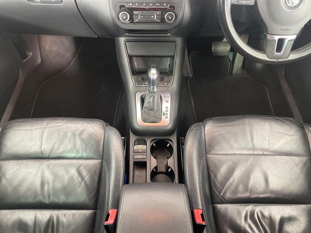 Photo '18' of Volkswagen Tiguan