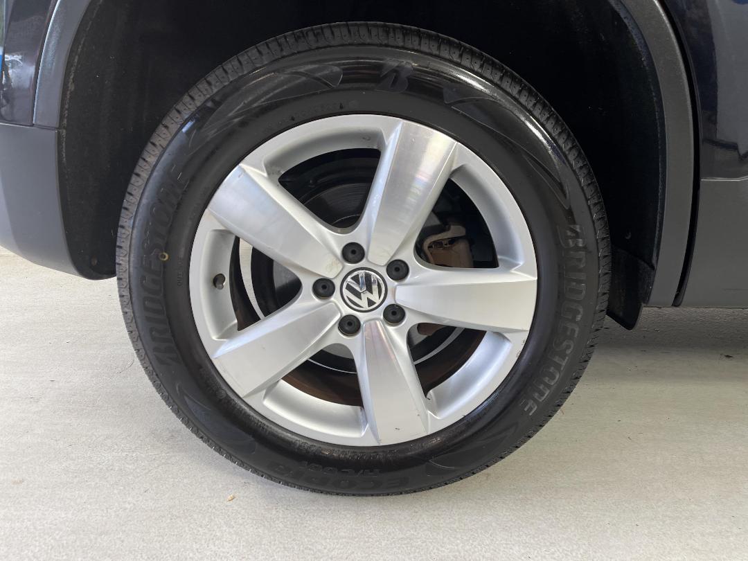 Photo '12' of Volkswagen Tiguan Photo '12' of Volkswagen Tiguan