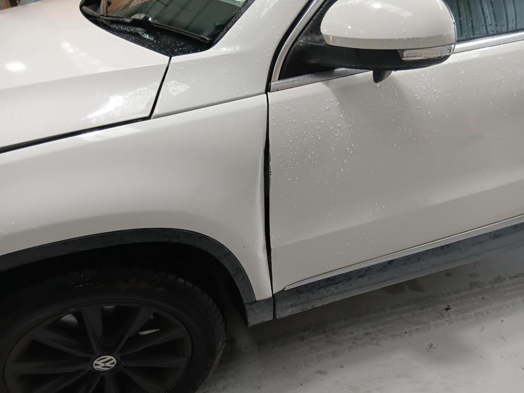 Photo '12' of Volkswagen Tiguan Sport Photo '12' of Volkswagen Tiguan Sport