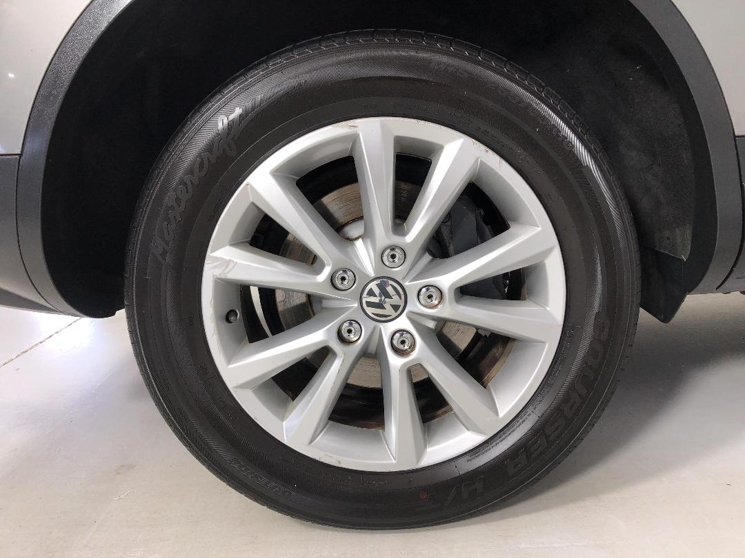 Photo '12' of Volkswagen Touareg