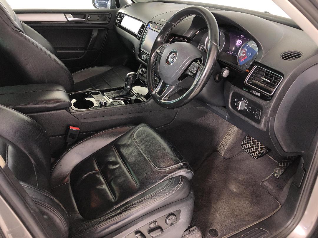 Photo '16' of Volkswagen Touareg