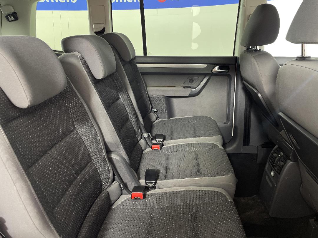 Photo '20' of Volkswagen Touran