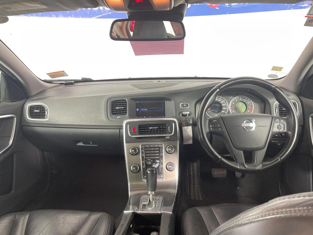 Photo '15' of Volvo S60 Photo '15' of Volvo S60