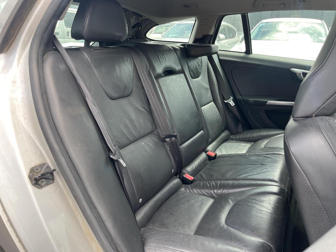 Photo '16' of Volvo V60