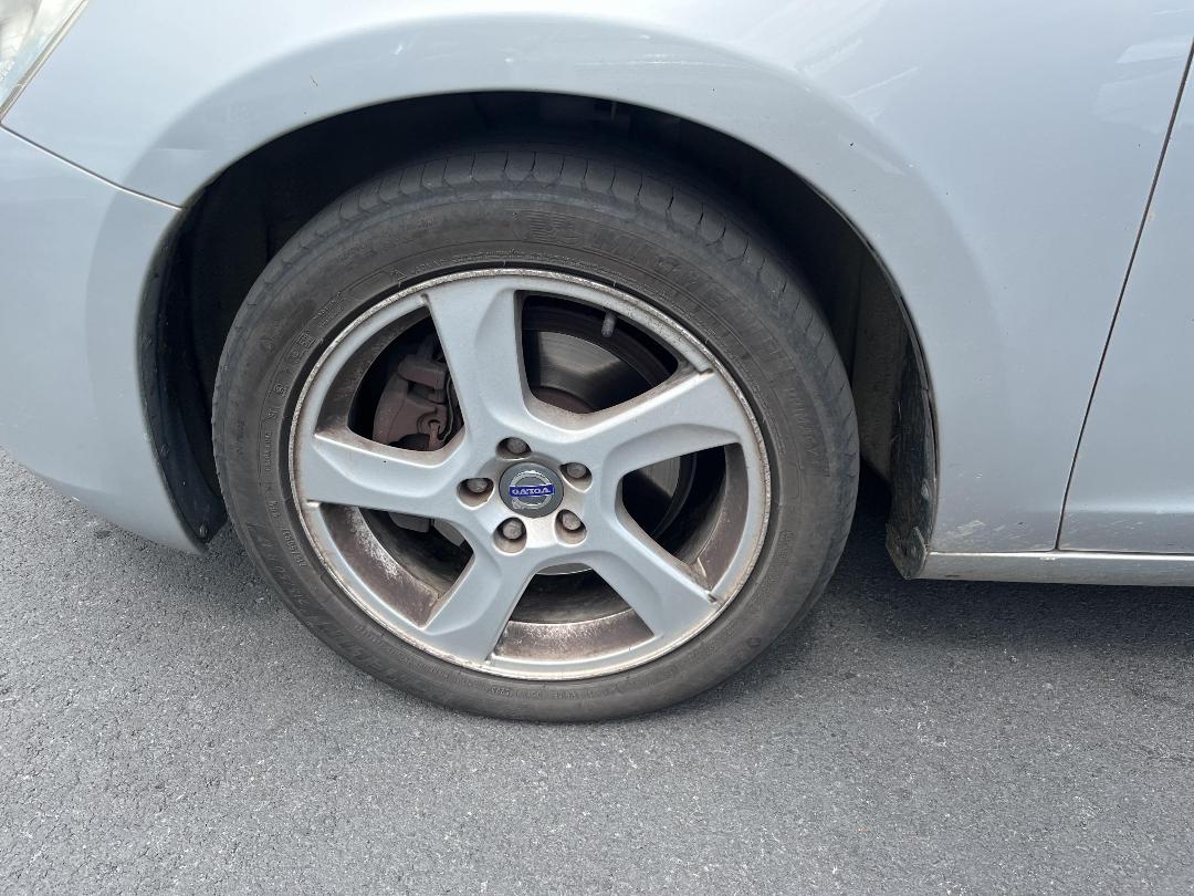 Photo '10' of Volvo V60