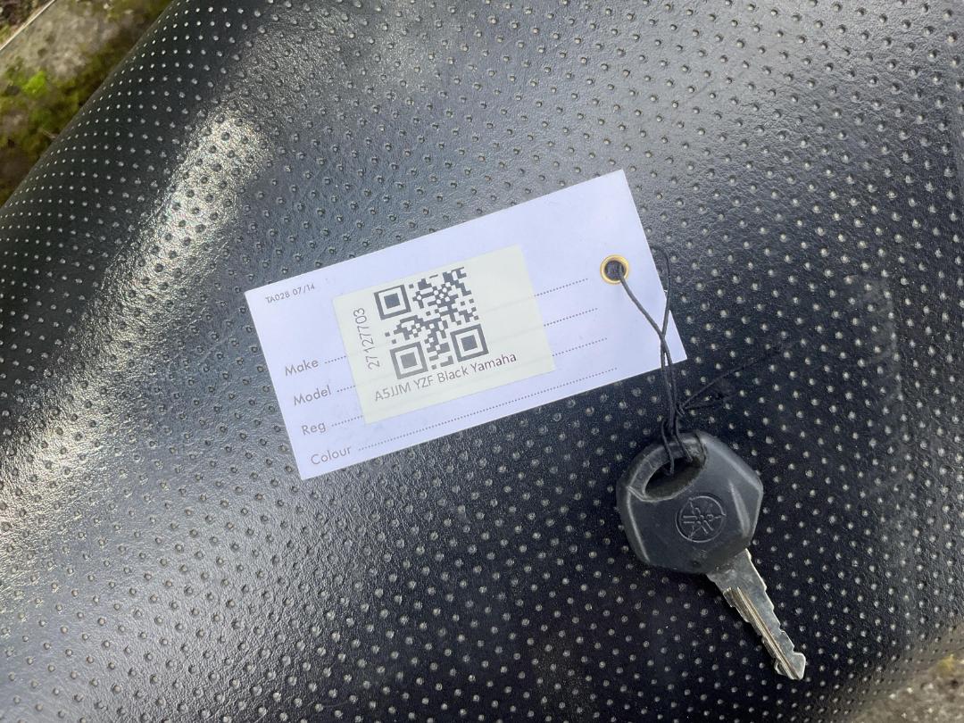 Photo '10' of Yamaha YZF R15A