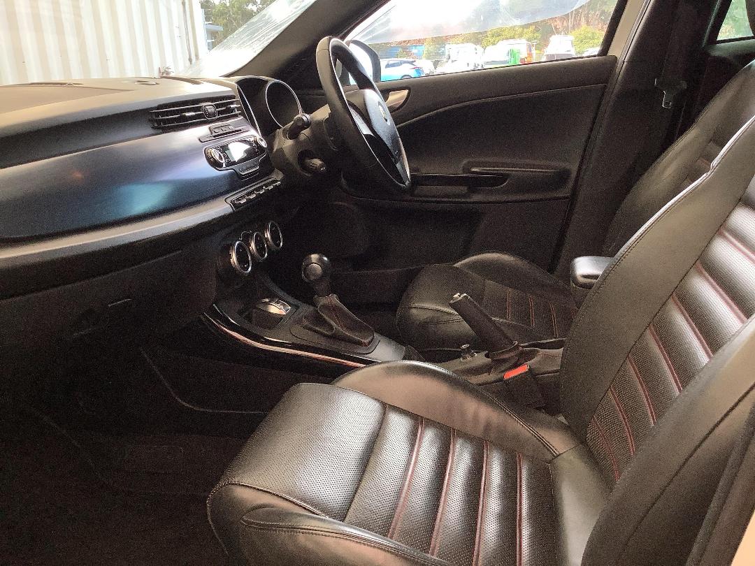 Photo '9' of Alfa Romeo Giulietta JTD TCT